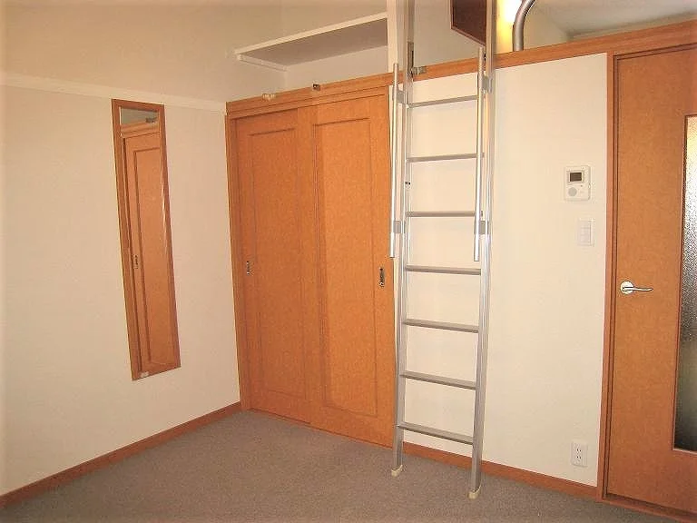 クローゼットあり。