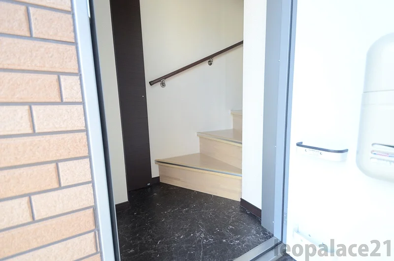 実際のお部屋と異なる場合がございます。