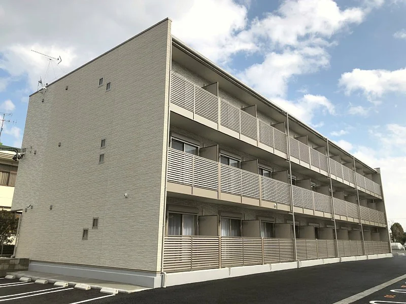 バルコニー付きです。