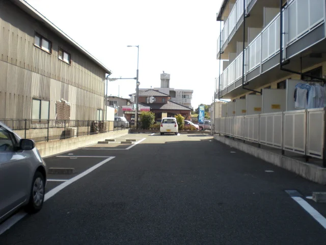 写真と現状が異なる場合は現状を優先します。