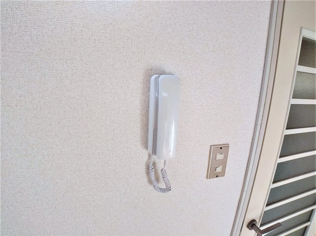 インターフォン