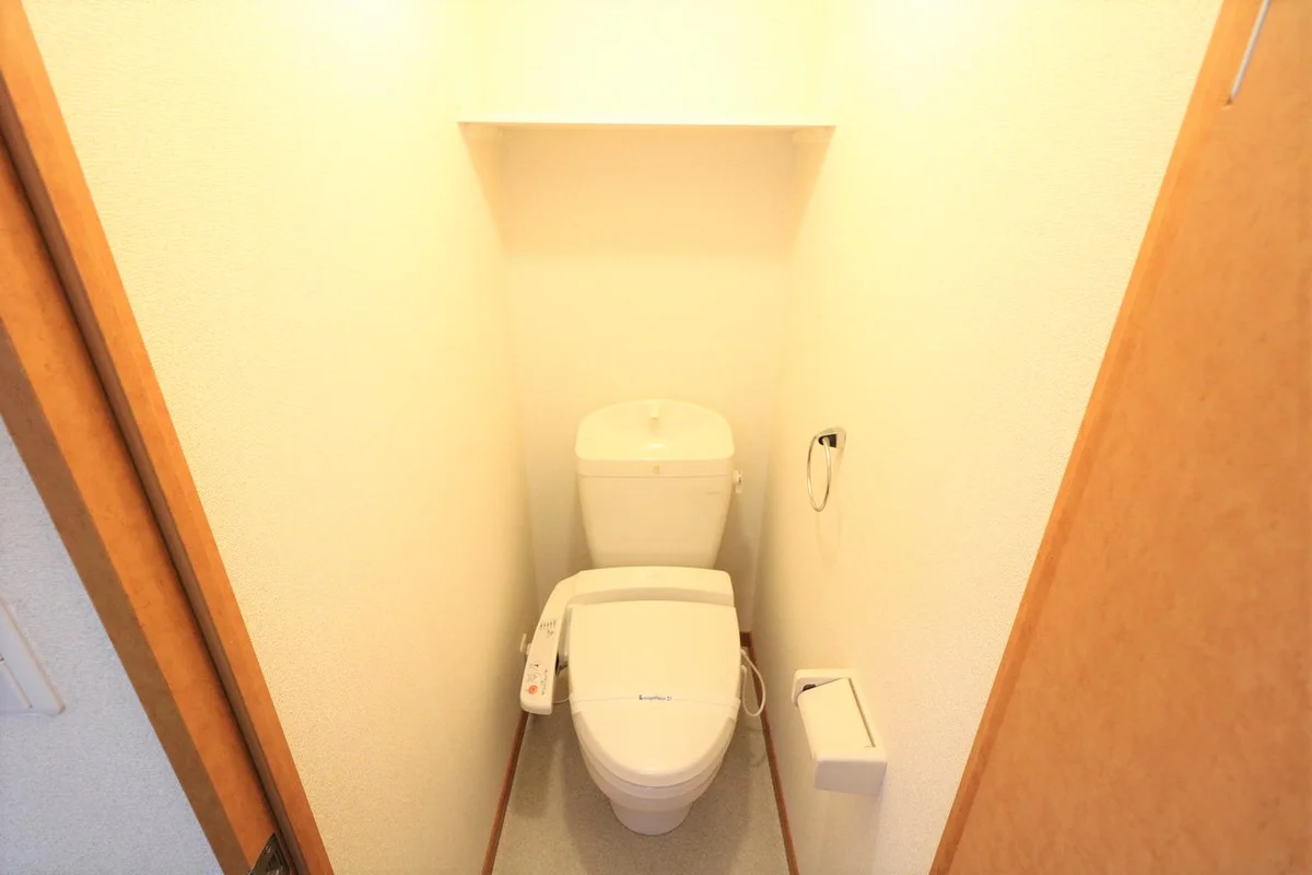 温水洗浄便座を完備しており快適な毎日を！