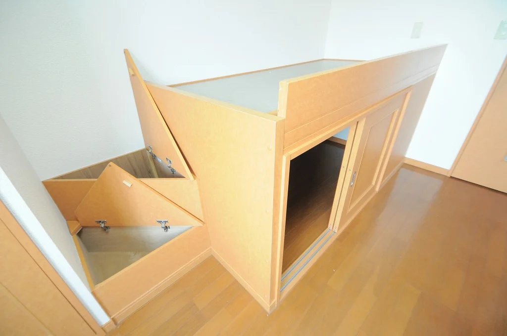 備品や設備仕様は号室等により異なります。現地をご確認下さい。