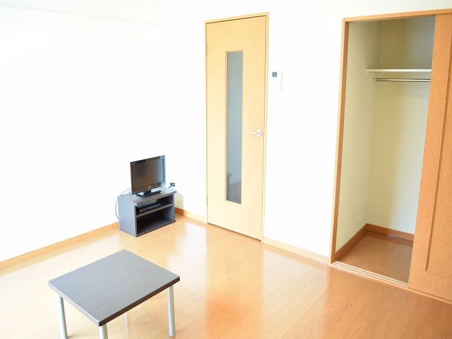 一人暮らしを一から始める方にピッタリのお部屋です。