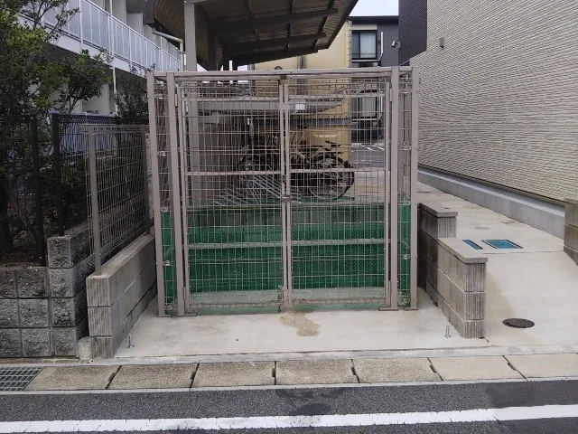 ゴミステーション