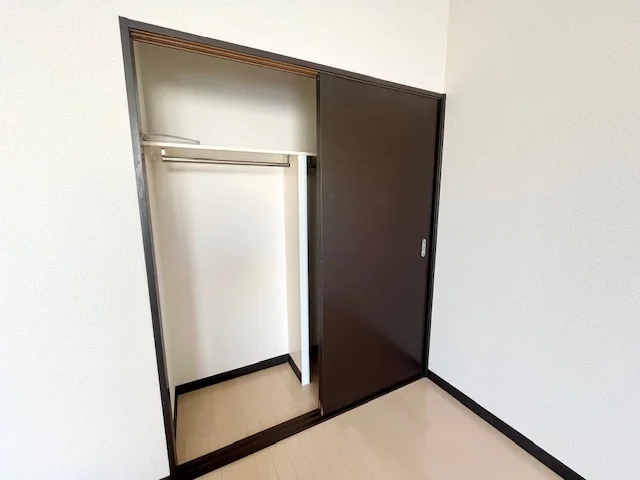 設備・使用は号室により異なる為、現状を優先いたします。