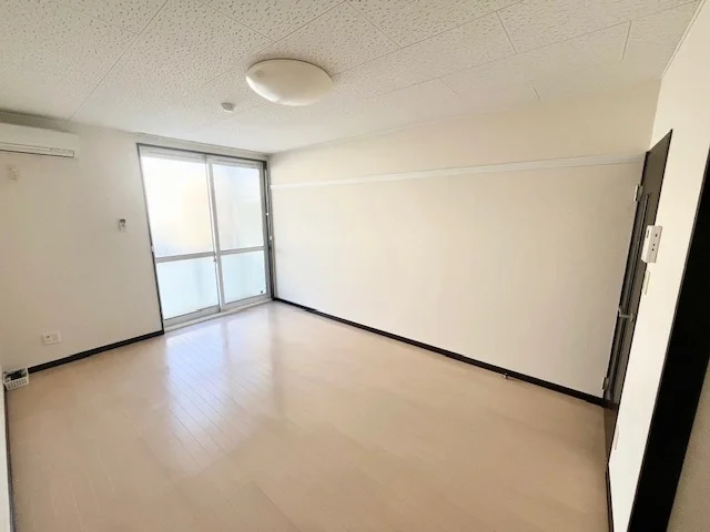 設備・使用は号室により異なる為、現状を優先いたします