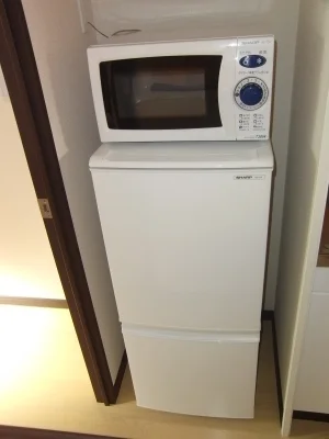 電子レンジと冷蔵庫付いてます♪