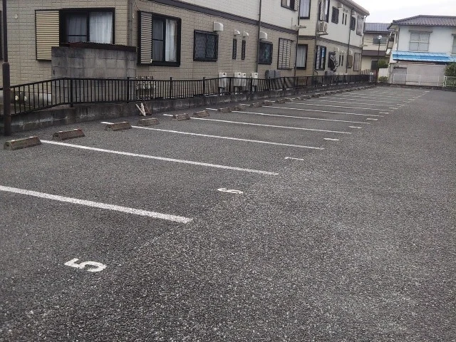 写真と現状が異なる場合は現状を優先します。