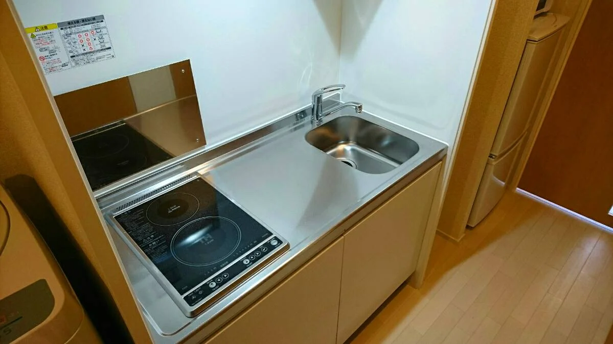 コンロの仕様が異なる場合があります
