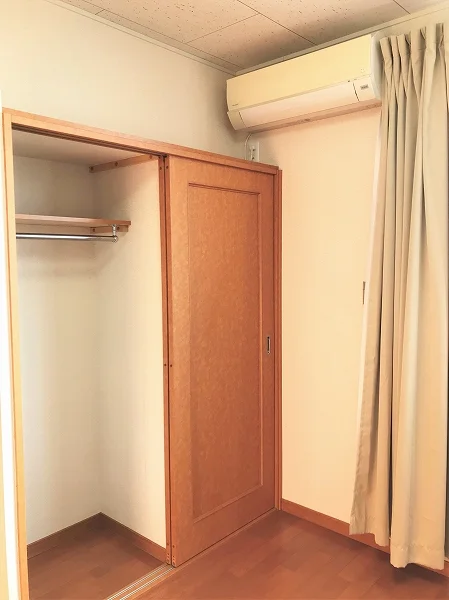 現況優先