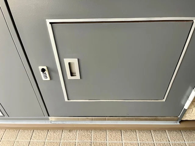宅配ボックス