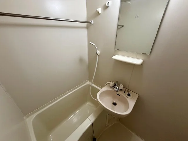 設備・仕様は号室により異なる為、現状を優先いたします。