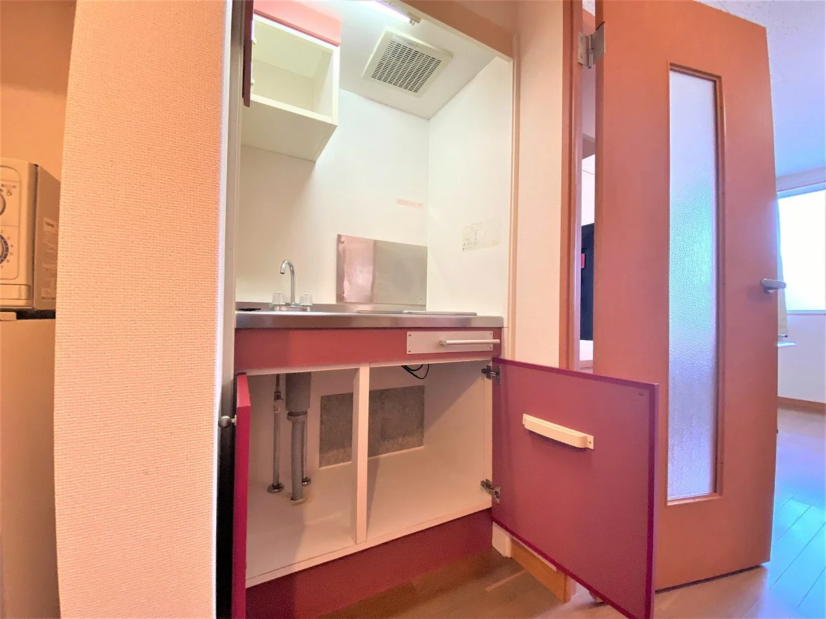 設備・使用は号室により異なる為、現況を優先致します。