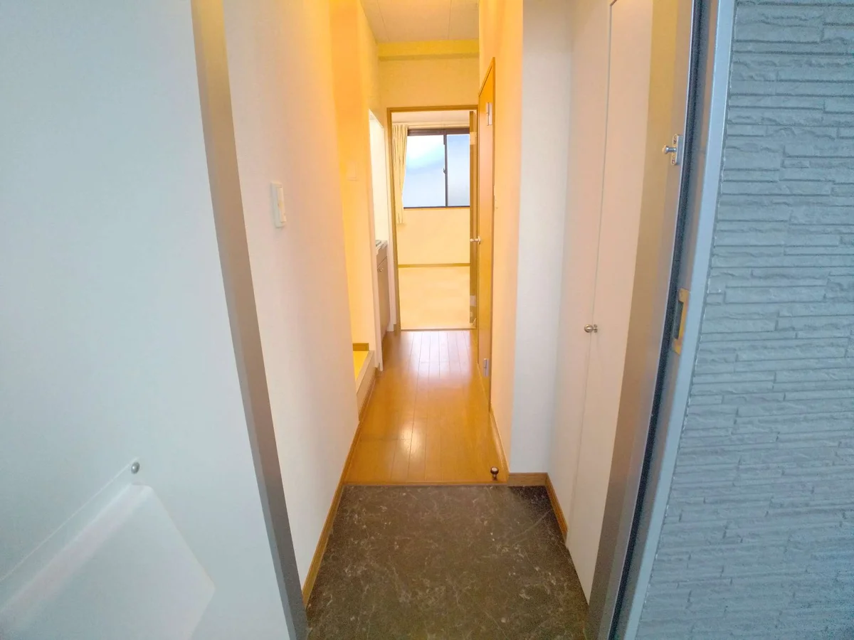 玄関ドアは防犯サムターン設置