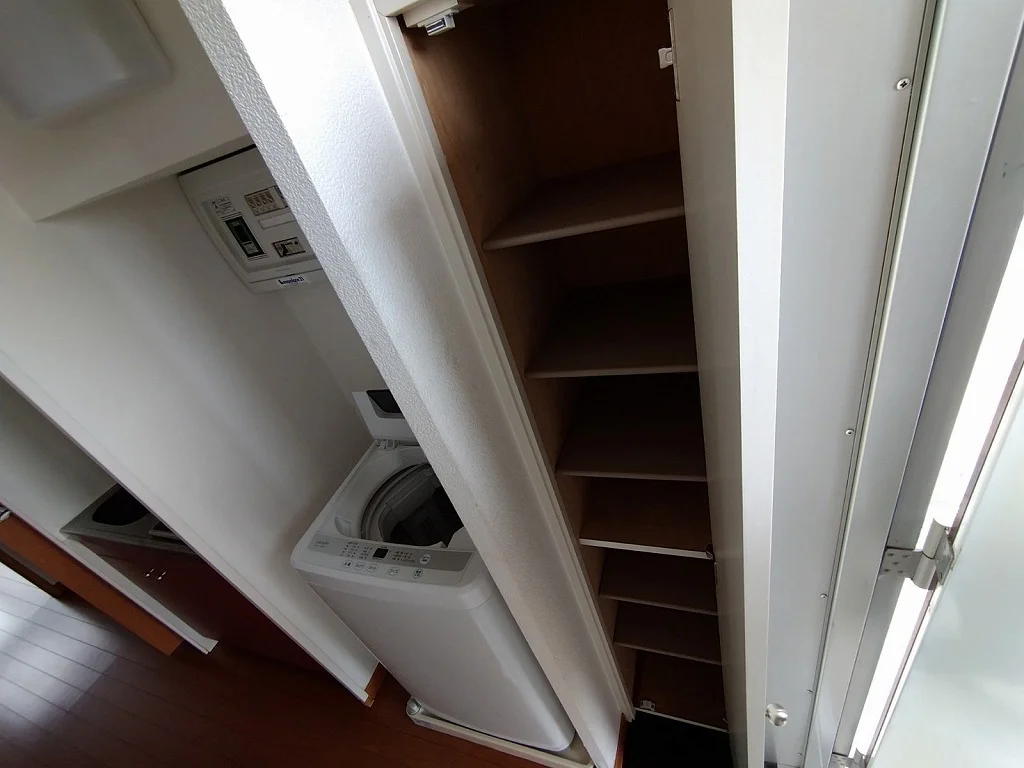 シューズボックス