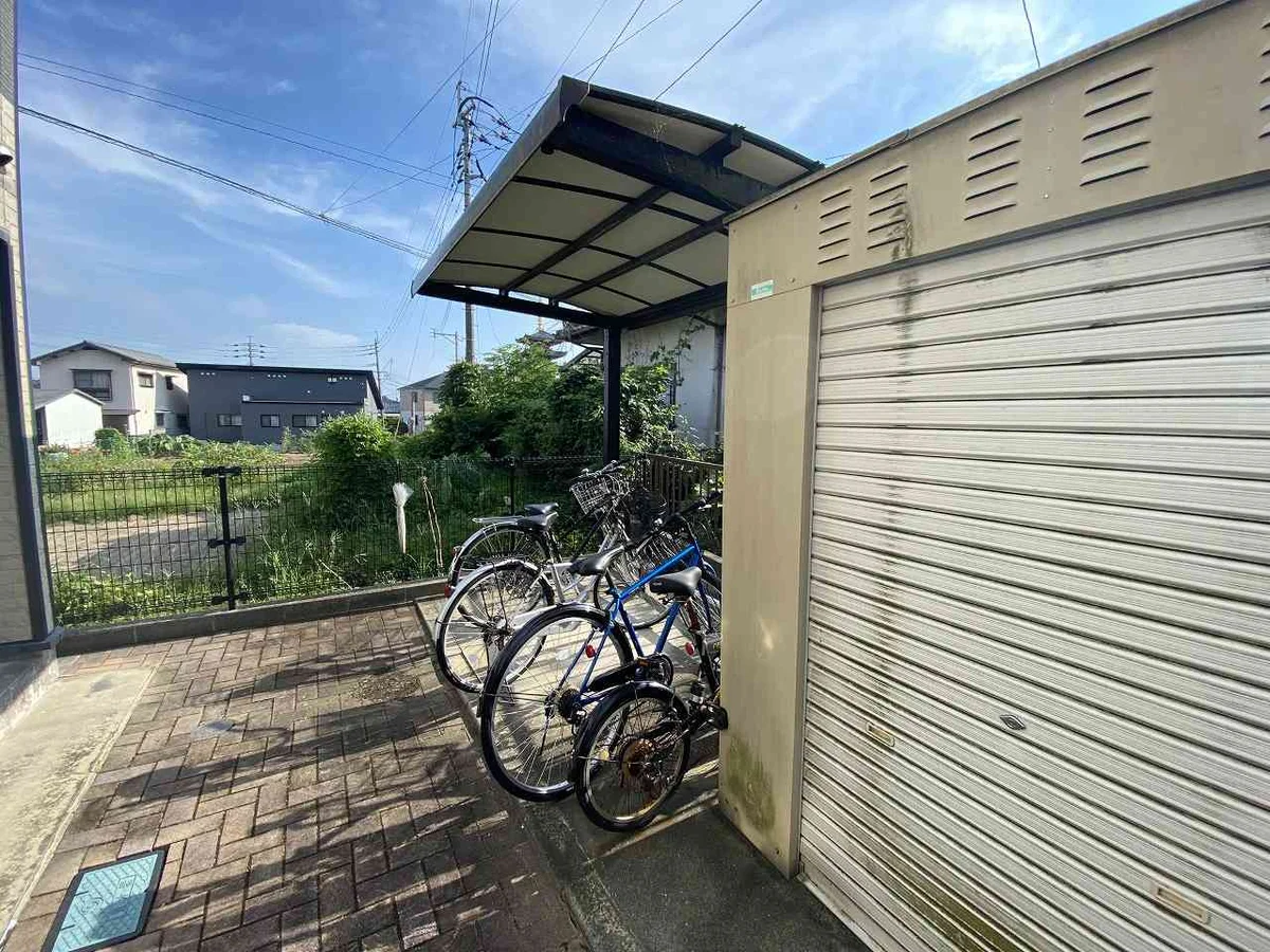 写真と現状が異なる場合は現状を優先します。