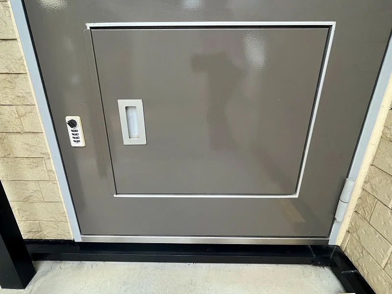 宅配ボックス
