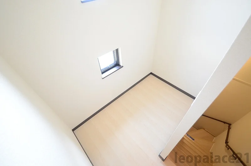 実際のお部屋と異なる場合がございます。