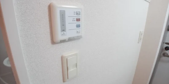 浴室乾燥機ついてます