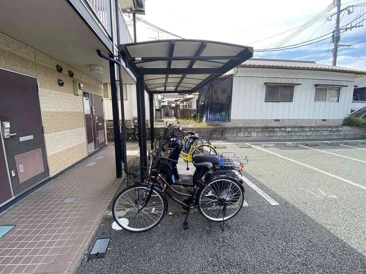 写真と現状が異なる場合は現状を優先します。