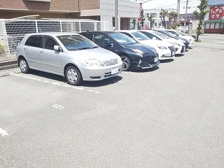 敷地内