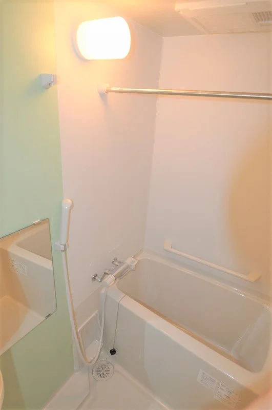 カラーパネルで明るい空間