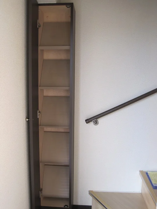玄関収納　室内階段