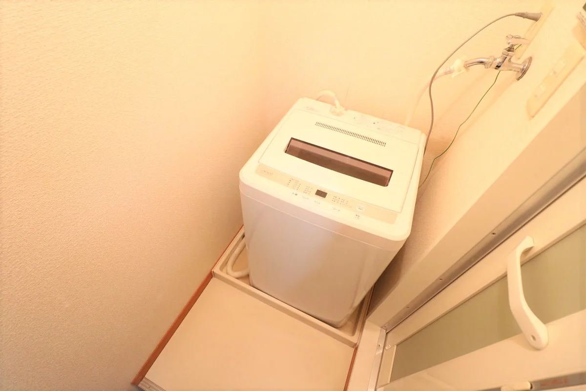 室内洗濯機完備によりお手軽に引越しが可能！