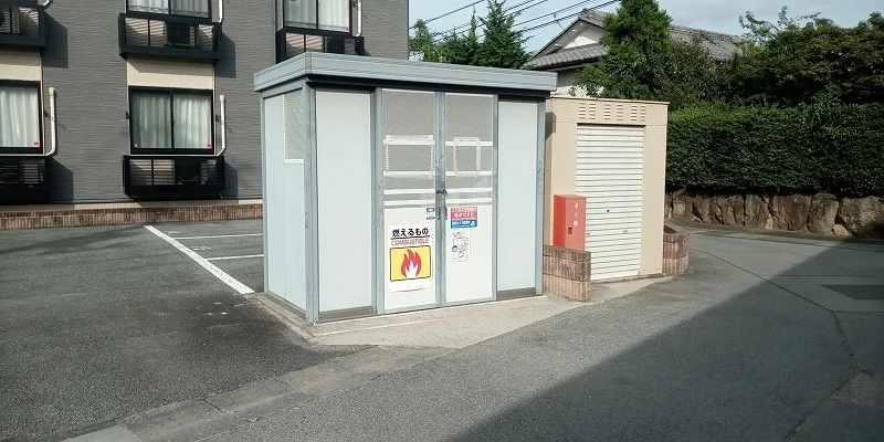 ごみ置場
