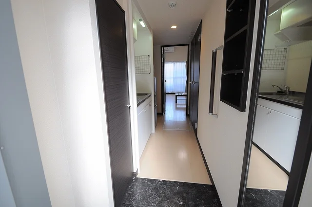 実際のお部屋と異なる場合がございます。