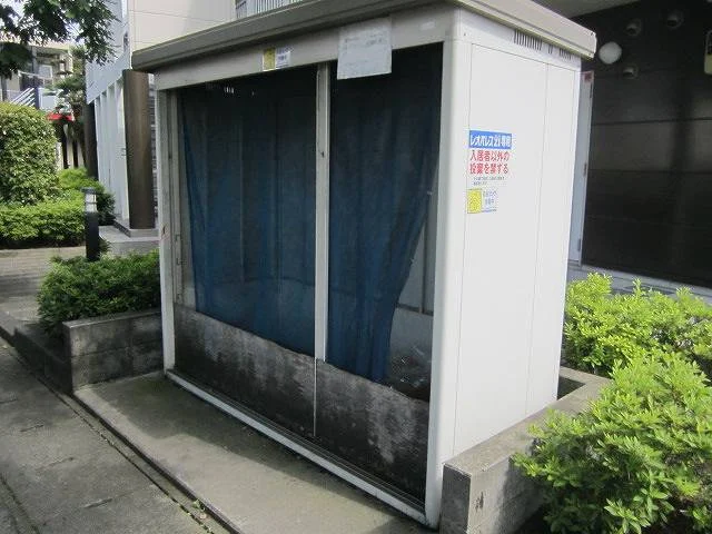 入居者様専用ゴミ庫です。