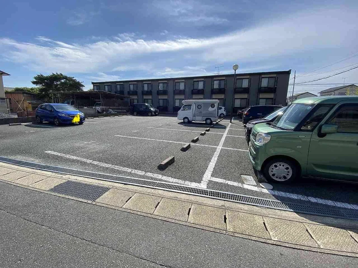 写真と現状が異なる場合は現状を優先します。