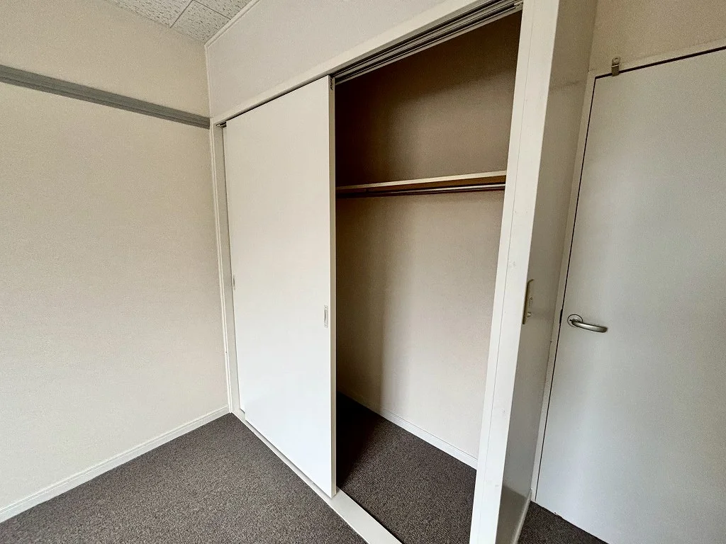 設備・仕様は号室により異なる為、現況を優先いたします。