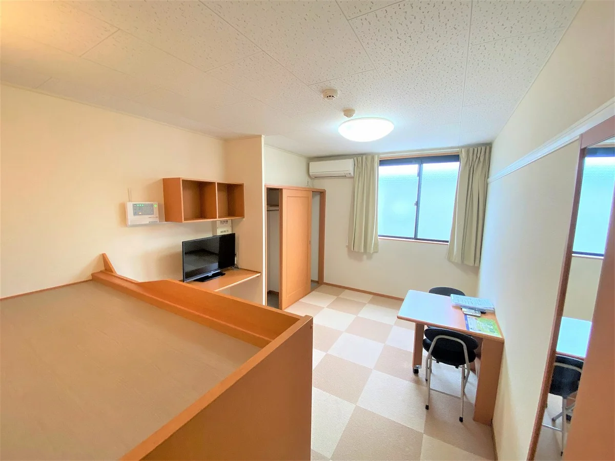 設備・使用は号室により異なる為、現況を優先致します。