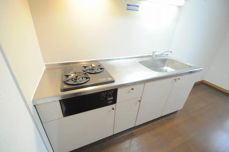 備品や設備仕様は号室等により異なります現地をご確認下さい。