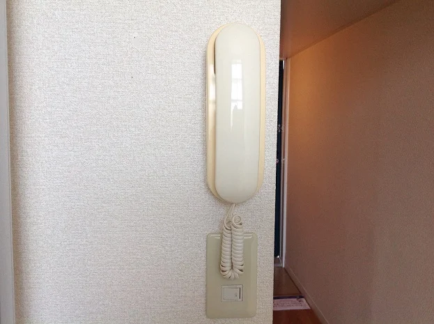 インターホン