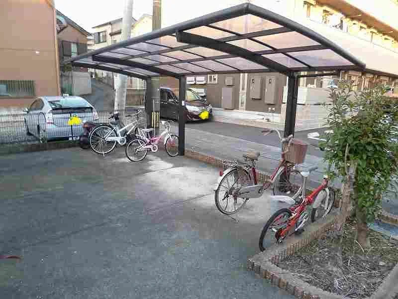 写真と現状が異なる場合は現状を優先します。