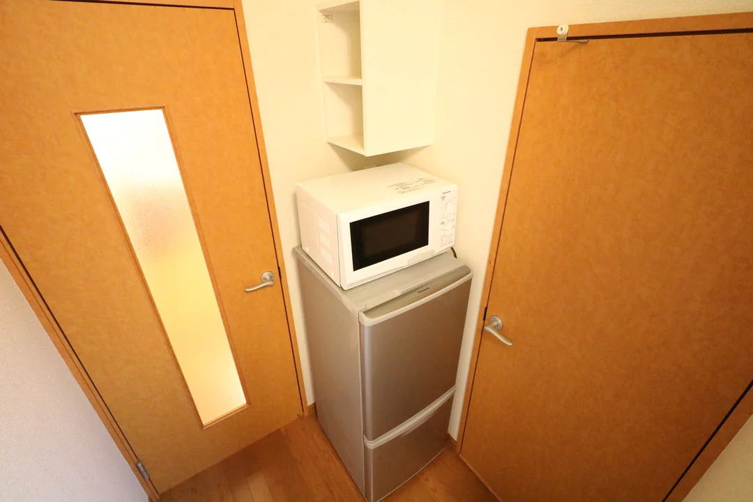 大型家具家電付きにより初めての一人暮らしの方も安心！