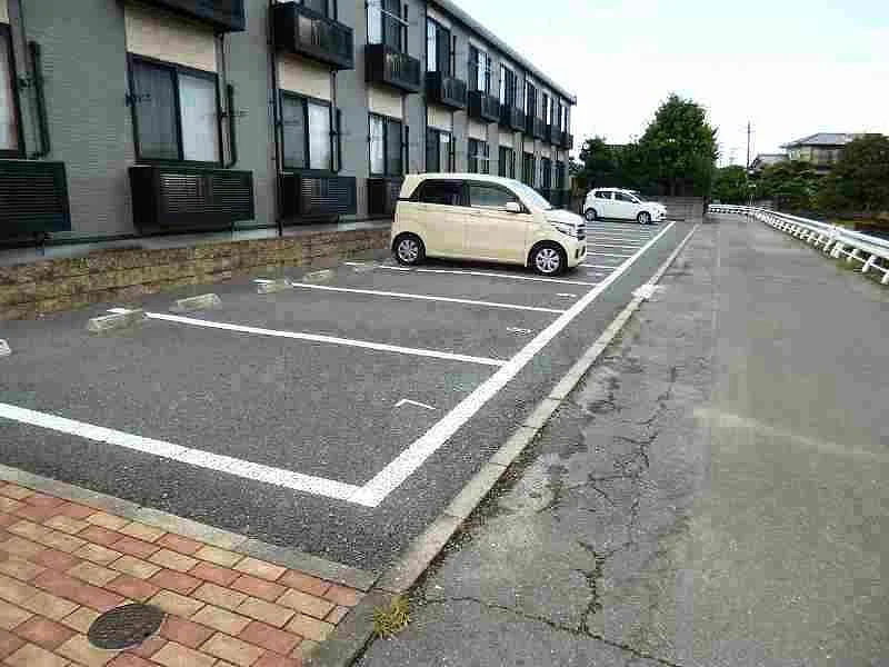 設備・仕様は号室により異なる為、現況を優先致します。