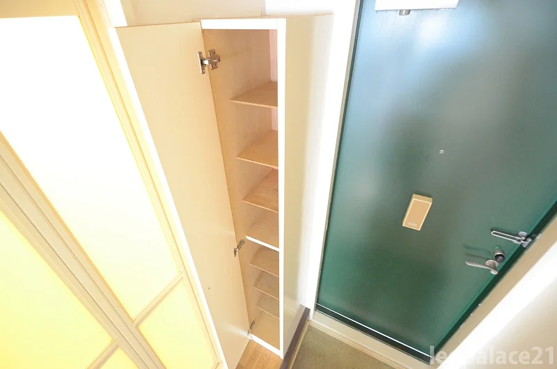 設備・使用は号室により異なる為、現況を優先致します。