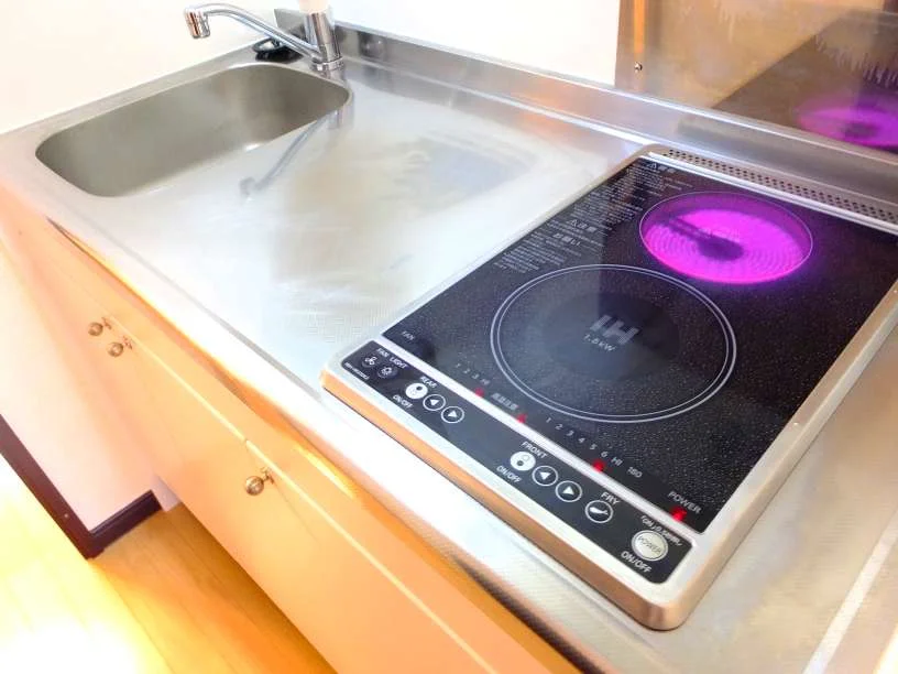 同シリーズの類似となります。現況を優先致します。