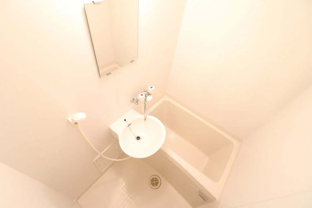 浴室乾燥機で雨や雪の日でもらくらくお洗濯！