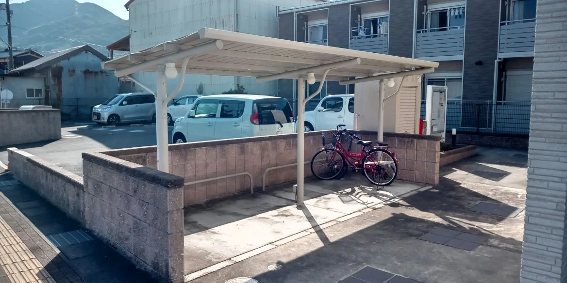屋根付き駐輪場