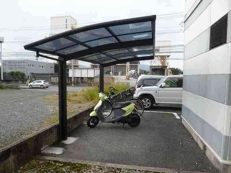 設備・使用は号室により異なる為、現況を優先致します。