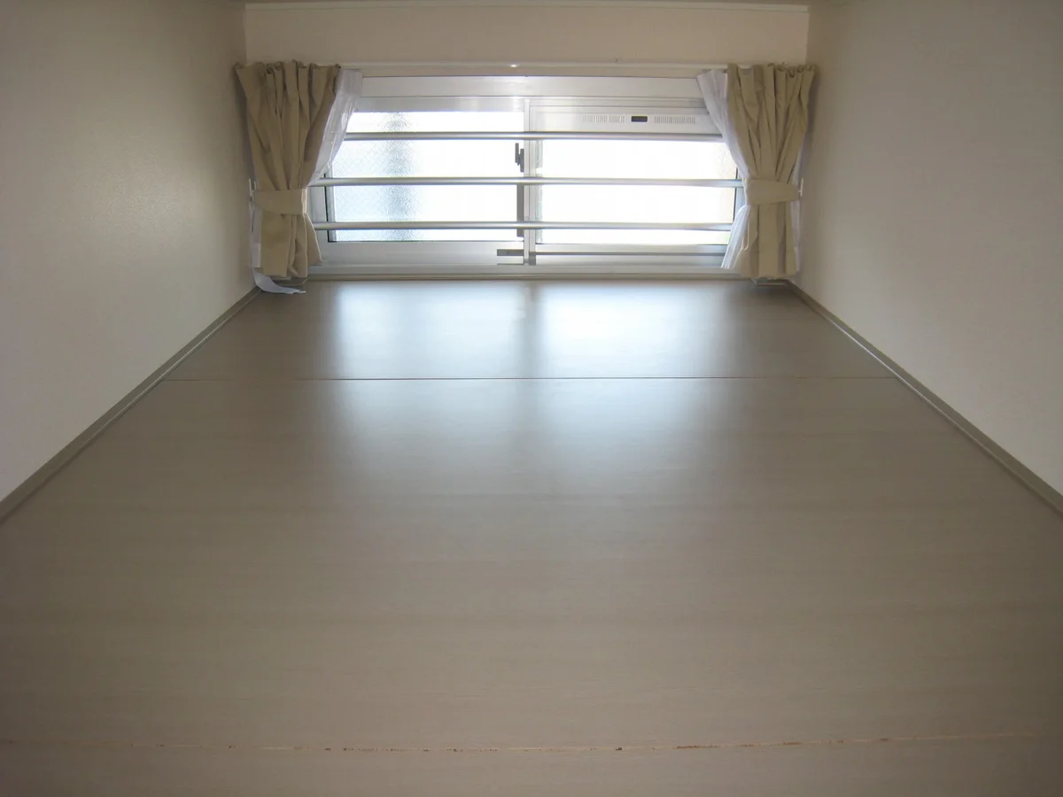 ロフト上の様子。