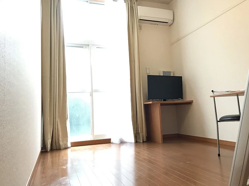 2階は絨毯仕様