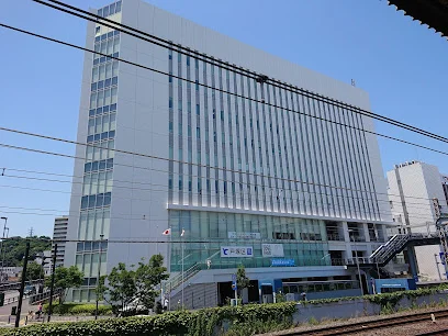 横浜市 戸塚区役所まで徒歩9分