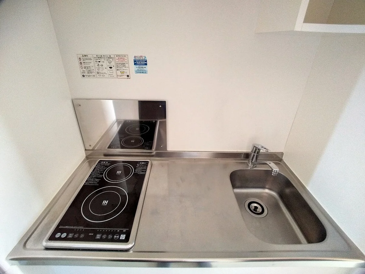 コンロの仕様が異なる場合があります