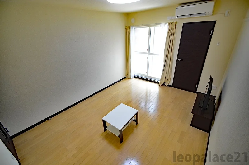 備品や設備仕様は号室等により異なります。現地をご確認下さい。